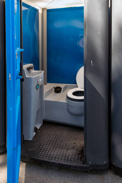 Best Portable toilet rental cost  in Slater, MO