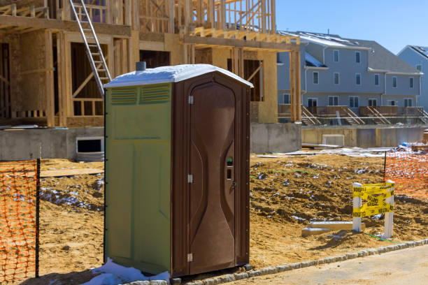Best Construction site porta potty rental  in Slater, MO